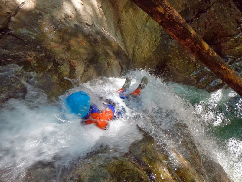 Ecouges canyon